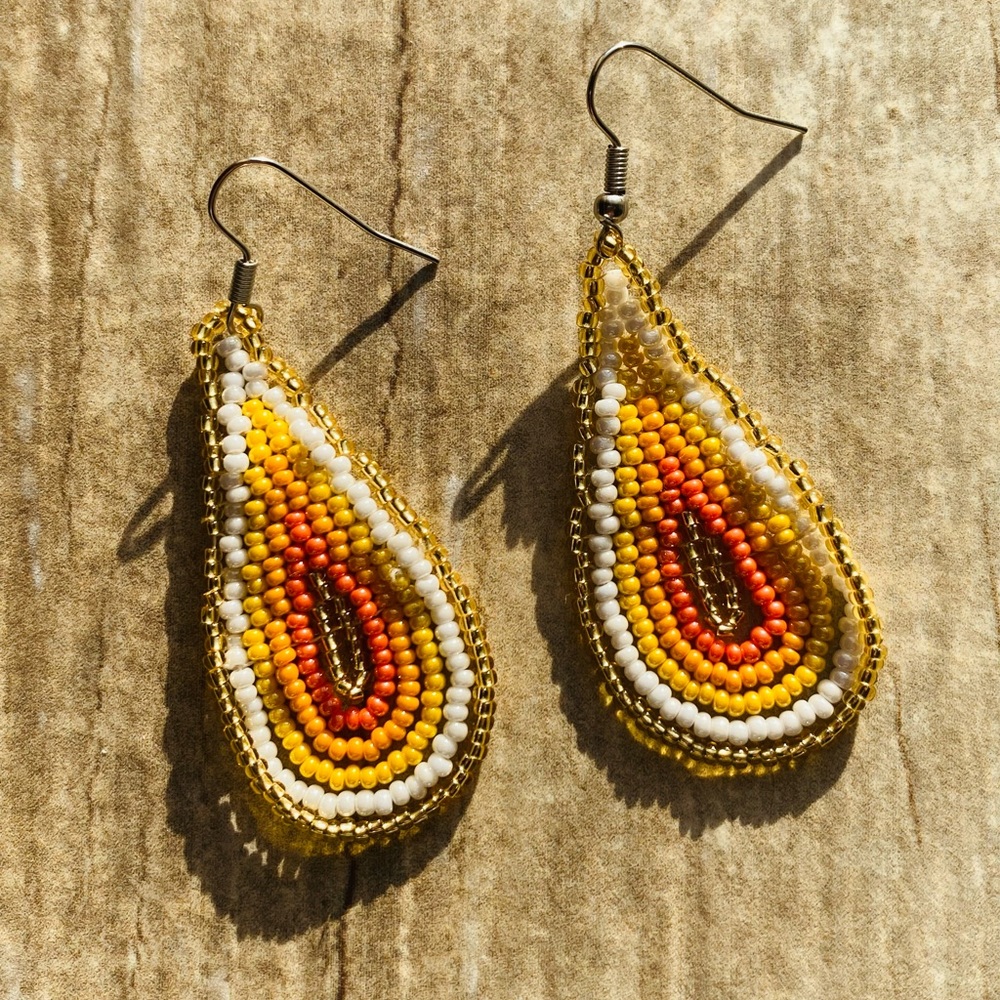 Native Cora Artisan Beaded Earring Set